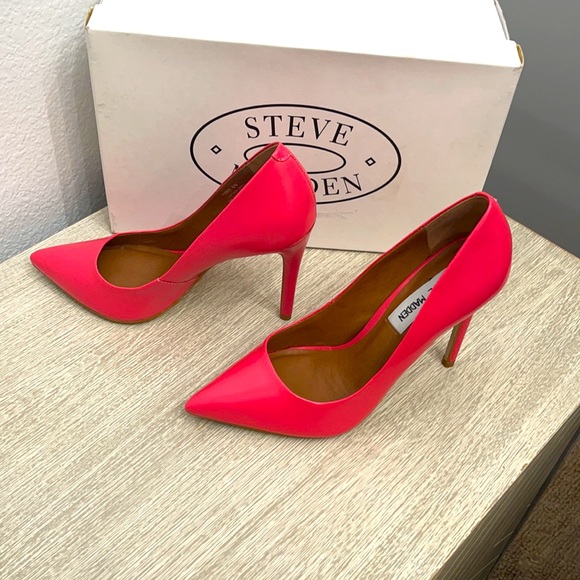 Steve Madden Pumps - Picture 5 of 9